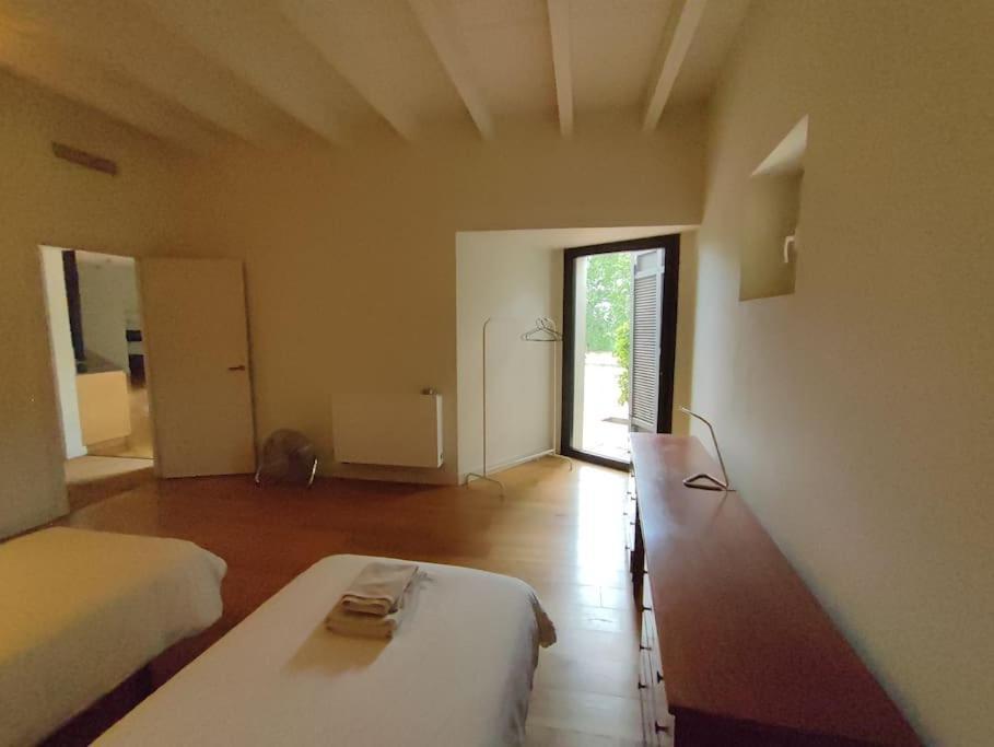 Designer Home With Pool Near Beach And Village Alella Exterior foto