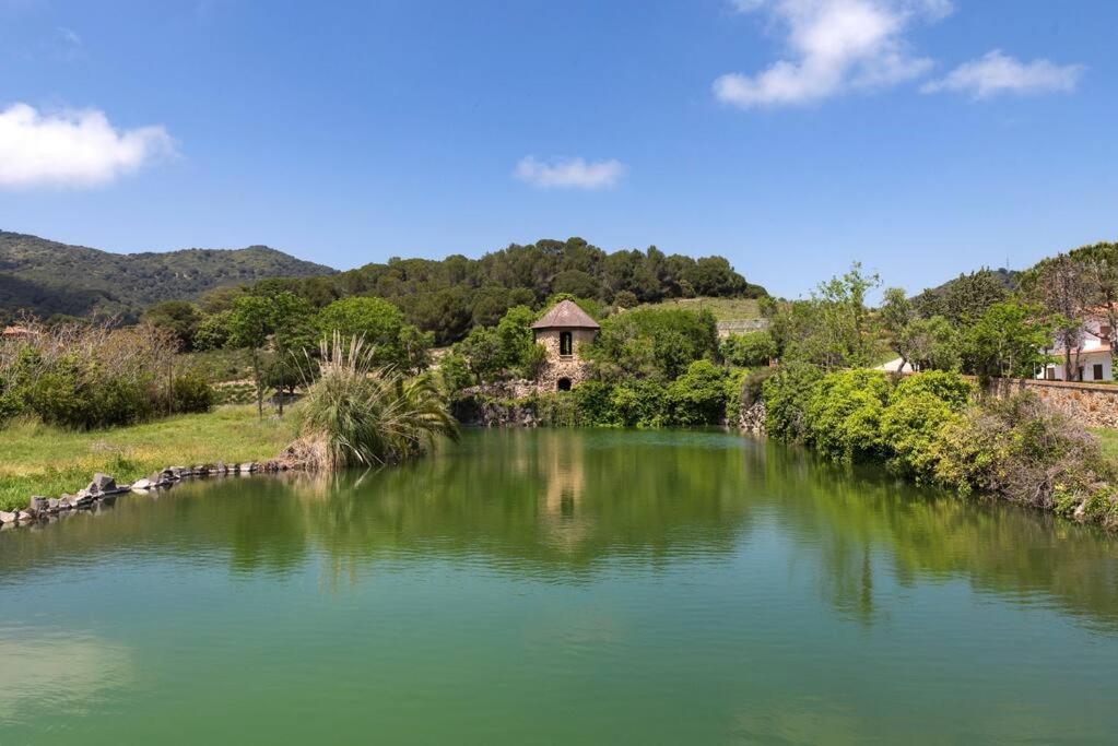 Designer Home With Pool Near Beach And Village Alella Exterior foto